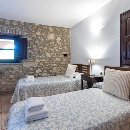 Can Llobet Country house Capmany